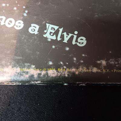 ELVIS "ALOHA FROM HAWAII VIA SATELLITE" VINYL RECORDS