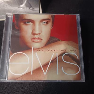 3 ELVIS CD'S
