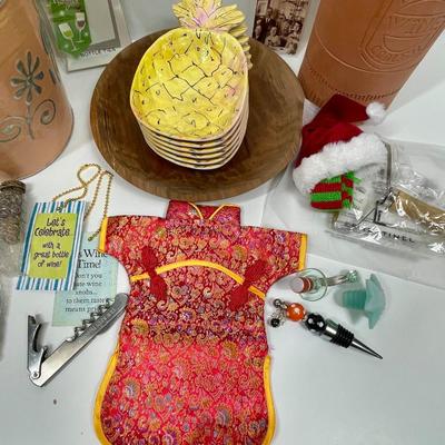 Backyard Wine Bar Lot - ice bucket, wine cooler, wooden bowl, pineapple plates, and more
