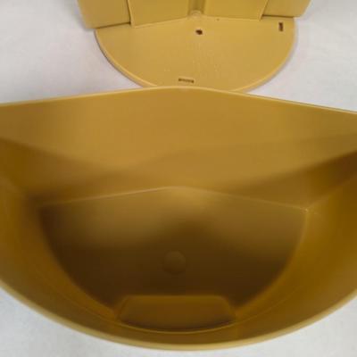 Vintage Rubbermaid Lazy Susan Canister Carousel Harvest Gold