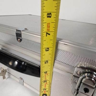 Aluminum Equipment Case With Keys