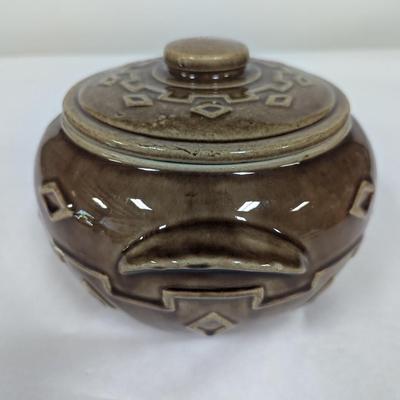 Monmouth Pottery Bean Pot Cookie Jar Native Tribal Geometric Diamond Design USA