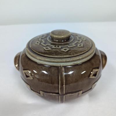 Monmouth Pottery Bean Pot Cookie Jar Native Tribal Geometric Diamond Design USA