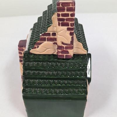 Vintage Cookie Jars Cracker Barrel Christmas Car & Brick House