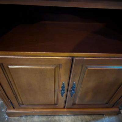 Media Cabinet With Rotating Top