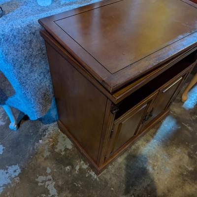Media Cabinet With Rotating Top