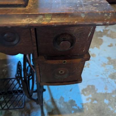 Vintage Sewing Cabinet With Plymouth Machine On Wheels