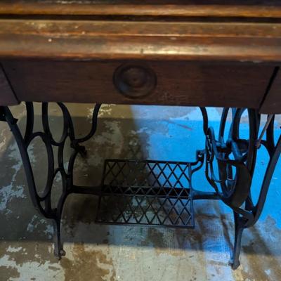 Vintage Sewing Cabinet With Plymouth Machine On Wheels