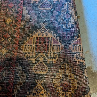 Vintage Rug Approx 51 1/4" x 31"