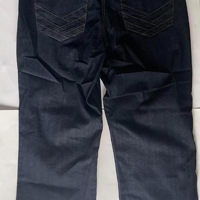 Brand New with Tags - Bandolinoblu Cropped Jeans, Size 8