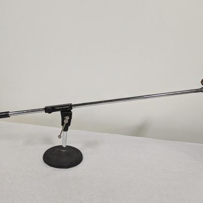 Realistic Microphone Stand Tripod Style 33 344b