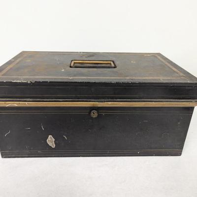 Vintage Metal Box No Key