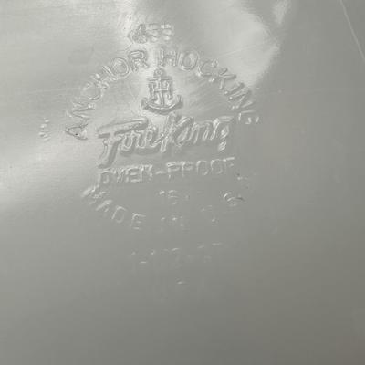 ANCHOR HOCKING Fire King Meadow Green Casserole Dish