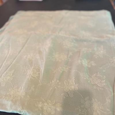Sheer beautiful table covering