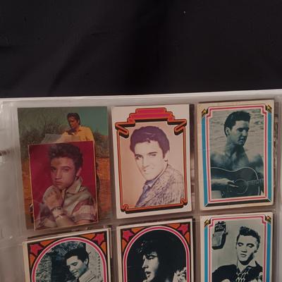 ELVIS PRESLEY SCRAPBOOK INCLUDES TRADING CARDS, CD AND PHOTO ON WOOD