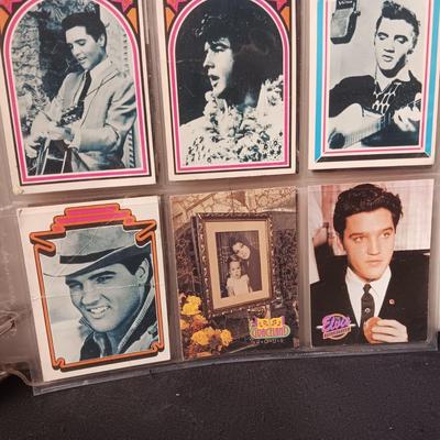 ELVIS PRESLEY SCRAPBOOK INCLUDES TRADING CARDS, CD AND PHOTO ON WOOD
