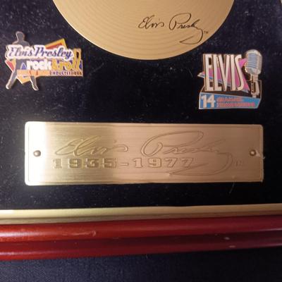 ELVIS PRESLEY COMMEMORATIVE PIN COLLECTION