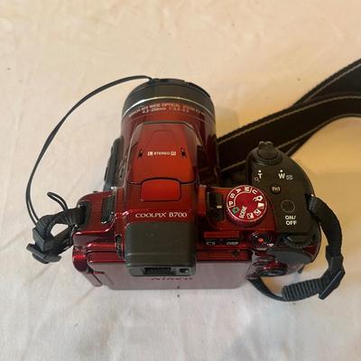 Nikon Coolpix B700 Digital Camera (GB-MG)