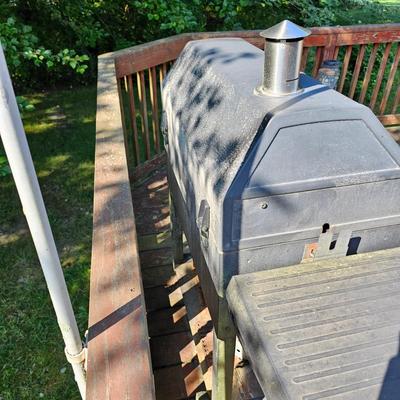 Professional Chargriller Grill, Smoker & More (Y-JS)