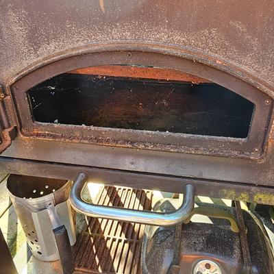 Professional Chargriller Grill, Smoker & More (Y-JS)