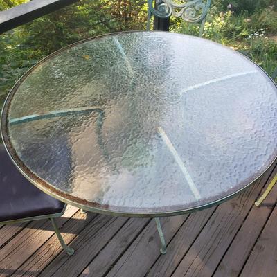 Metal and Glass Top Outdoor Table and Chairs (KD-KD)