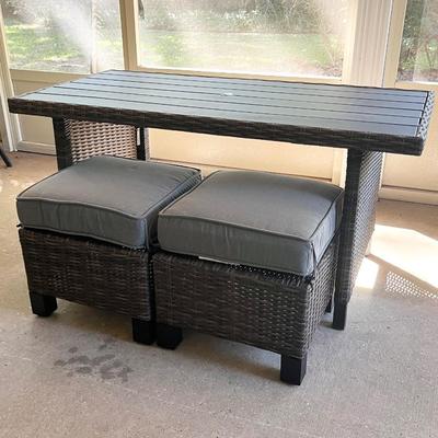 CREATIVE COURTYARDS INT. ~ Five (5) Piece Outdoor Sectional Resin Wicker With Table & Two Ottomans