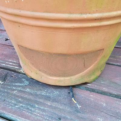 Two Outdoor Large Planters w/Speakers (Y-JS)