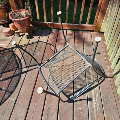 Metal Mesh Patio Table + Five Chairs (Y-JS)