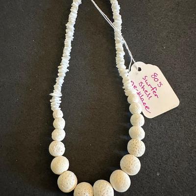 Vintage shell and wooden necklace lot