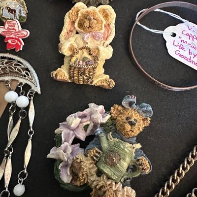 Miscellaneous jewelry lot #3 Half moon
