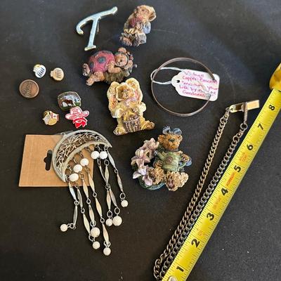 Miscellaneous jewelry lot #3 Half moon