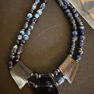 Vintage resin set