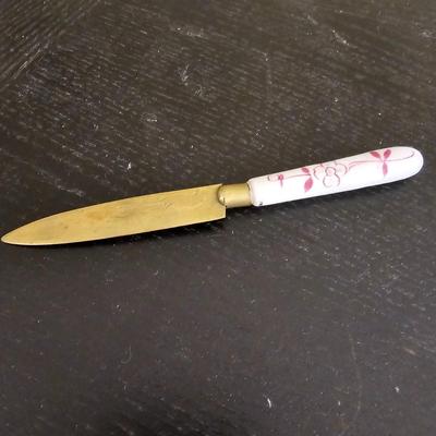 Assorted Brass/Bronze Items (LR-JS)