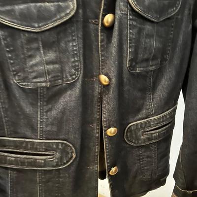 Women’s Winter & Raincoats (GE-MK)