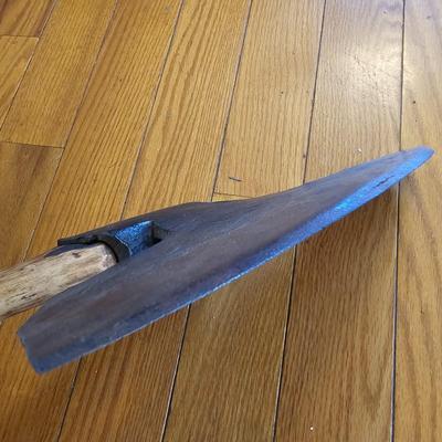 Goosewing/Broadhead Axe (LR-JS)