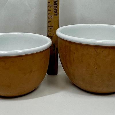 Ceramic Pottery Mixing Bowls 2 bowls Made in Italy