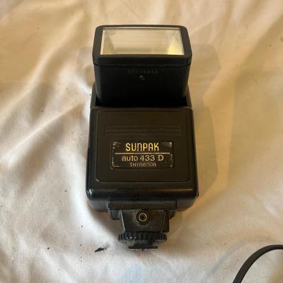 Gossen Light Meter & Camera Flashes (GB-MG)