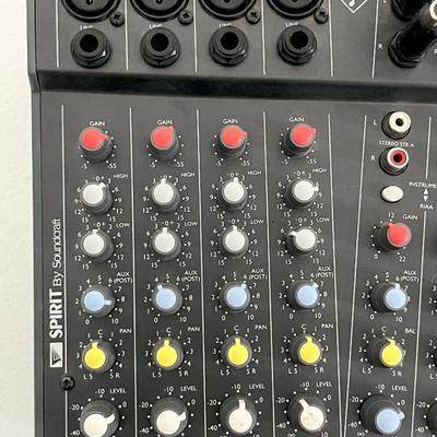 SOUNDCRAFT ~ Spirit Folio Powerpad