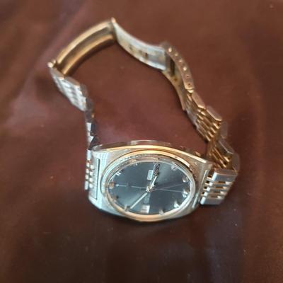 Men's Watches, Tie Clips, 14K Gold Ring and Sterling Cufflinks (FE-KD)