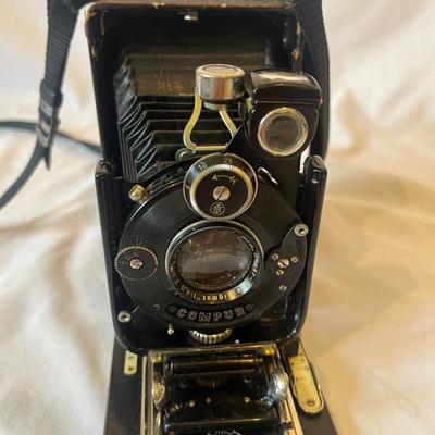 Chiron Movie Camera, Compur Camera & More (GB-MG)