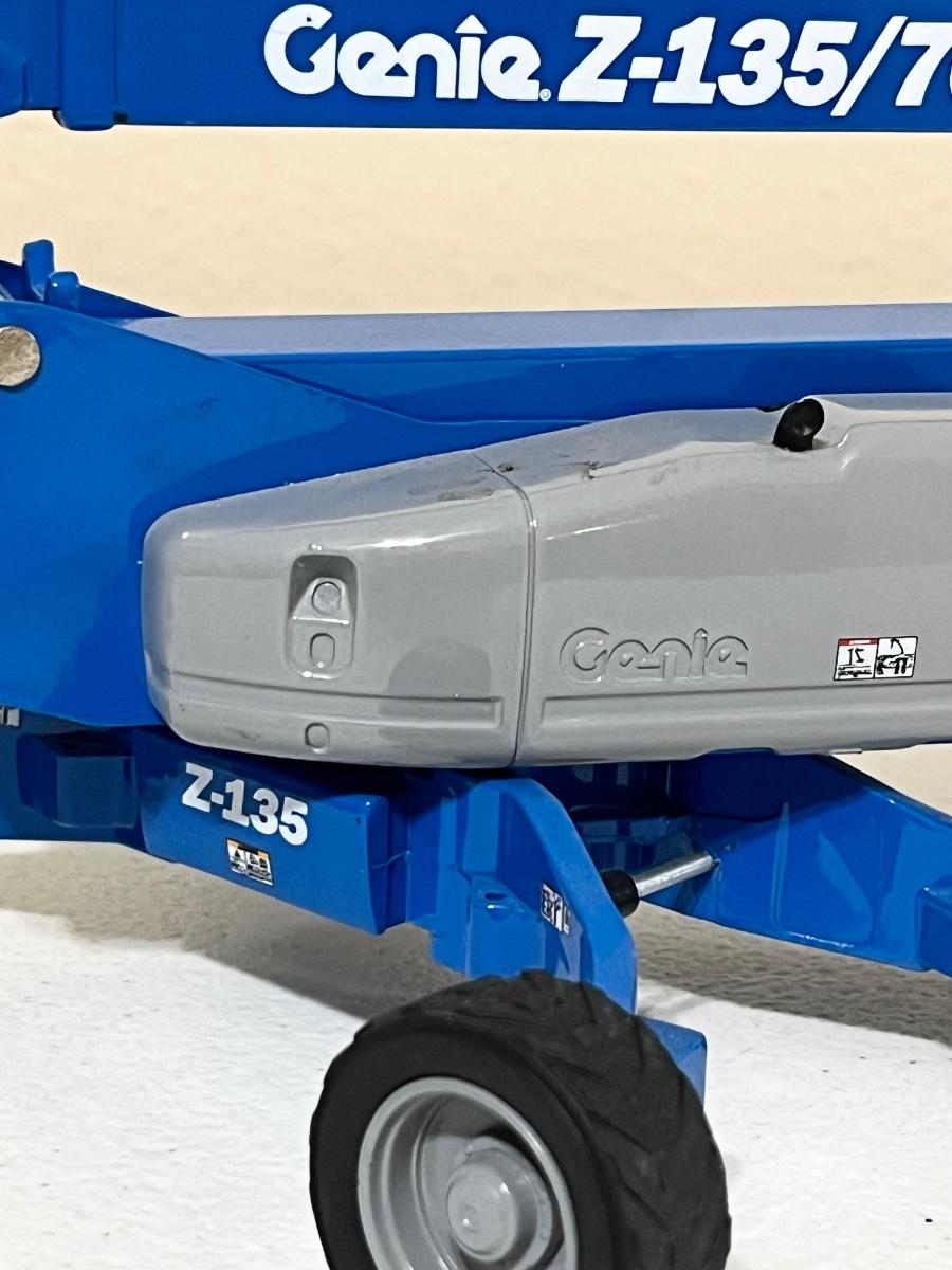 よしひなアルティール1.8Lセット サンプル展示】アゾンオリジナル1/3ドールスケールアウト