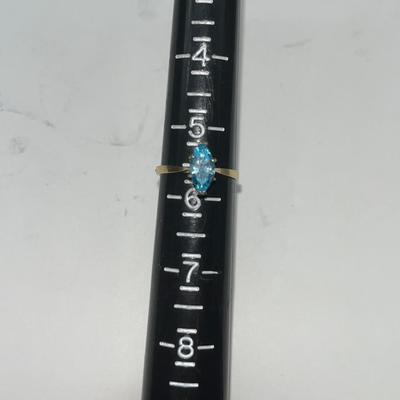 14K Ladies Yellow Gold Ring Blue Setting