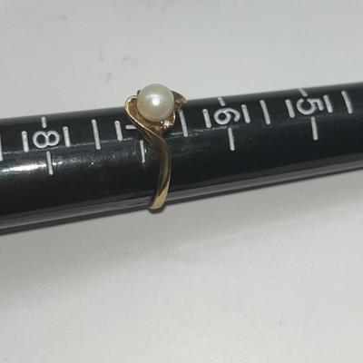 Antique Pearl 10K Ring