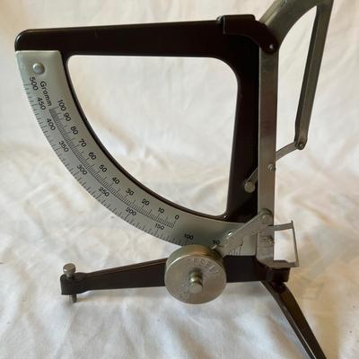 Vintage Letter Scale (O-MG)