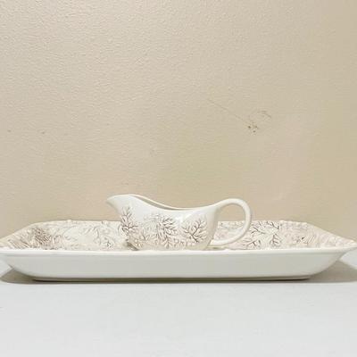 GIBSON ~ Grand Leaf ~ Two (2) Piece Serving Set