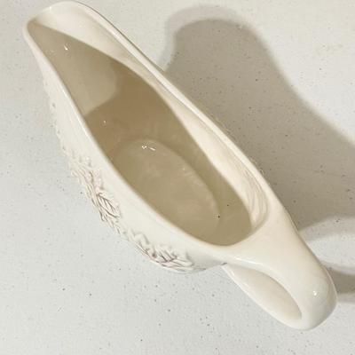 GIBSON ~ Grand Leaf ~ Two (2) Piece Serving Set