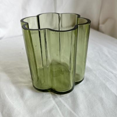 Assortment of Glass Vases (P-MK)