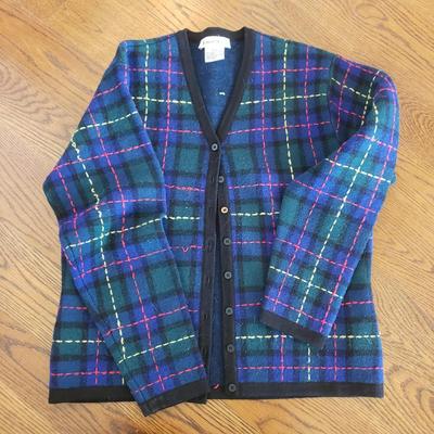 Tommy Hilfinger, Gap, Woolrich, Ralph Lauren Wool Sweaters and More (MB-KD)