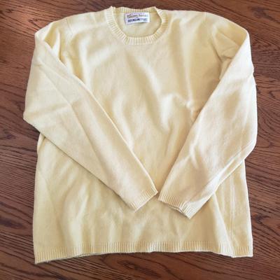 Tommy Hilfinger, Gap, Woolrich, Ralph Lauren Wool Sweaters and More (MB-KD)