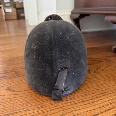 Vintage Horseback Riding Accessories (MB-DZ)
